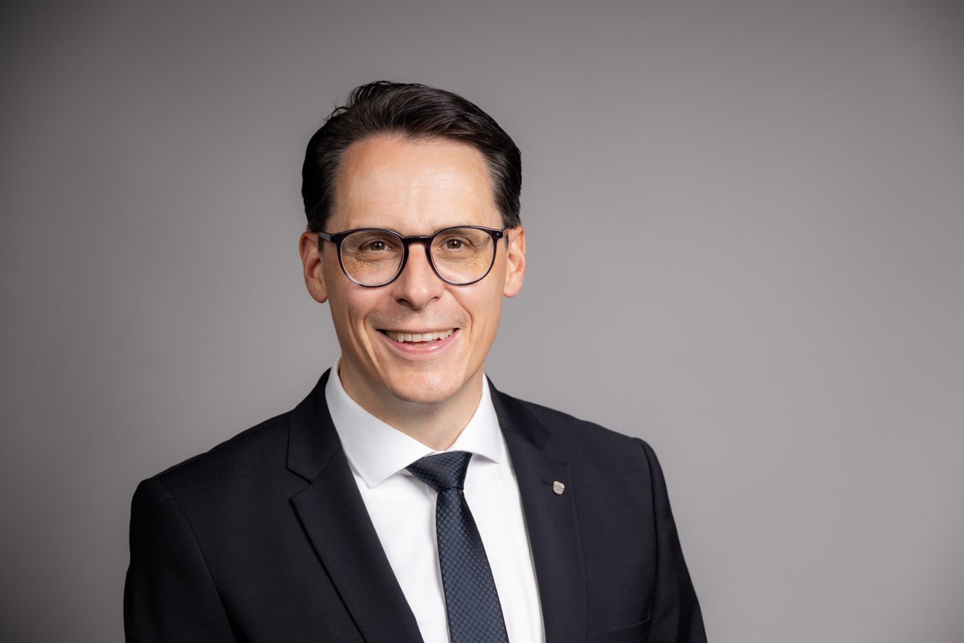 Referent am Mikrofon